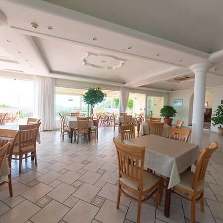 Hotel Villa Ireos Casamicciola Terme Buitenkant foto