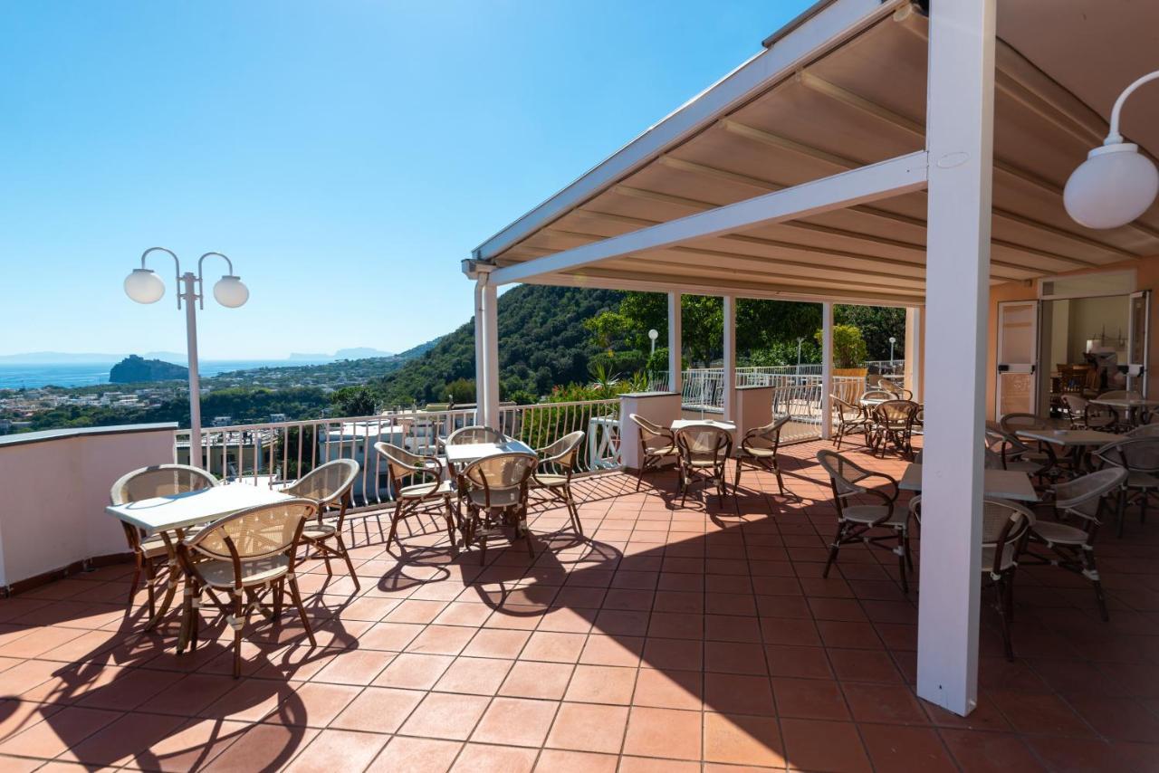 Hotel Villa Ireos Casamicciola Terme Buitenkant foto