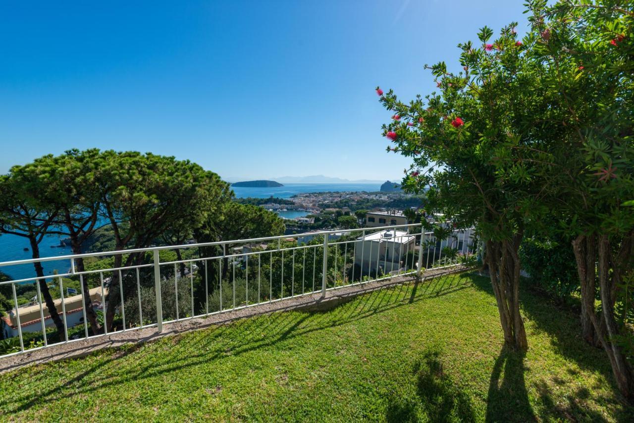 Hotel Villa Ireos Casamicciola Terme Buitenkant foto